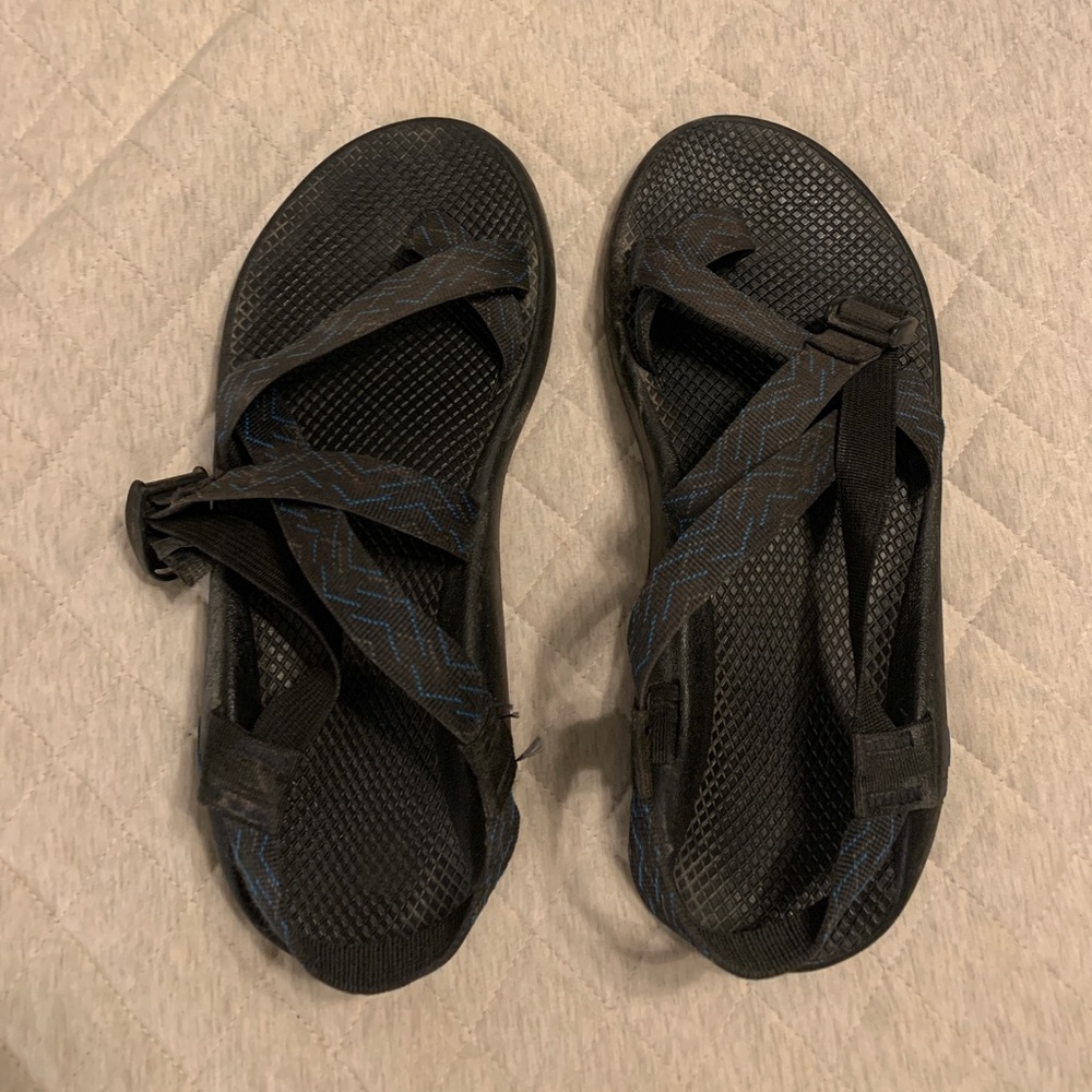 Men’s Chacos Sz: 11